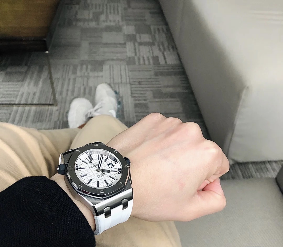 Watch 1